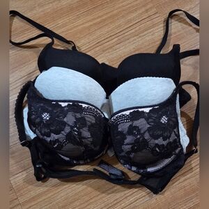 Womens Bra 3pc Bundle 32B/34B